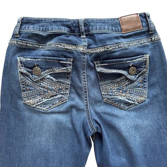 Maurices Jeans Womens Size 5/6 Long 6L Blue Embroidered pockets bootcut silver - Picture 12 of 16